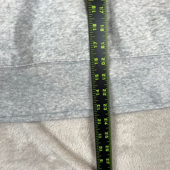 Champion Men's Sweatshirt Medium Crew Neck Athleisure Pullover - Picture 3 of 7